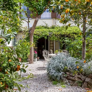  Frühstückspension Secret Garden Italien