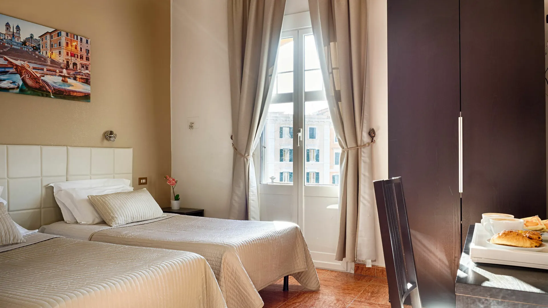 **  Sunny Guest House Rome Italy