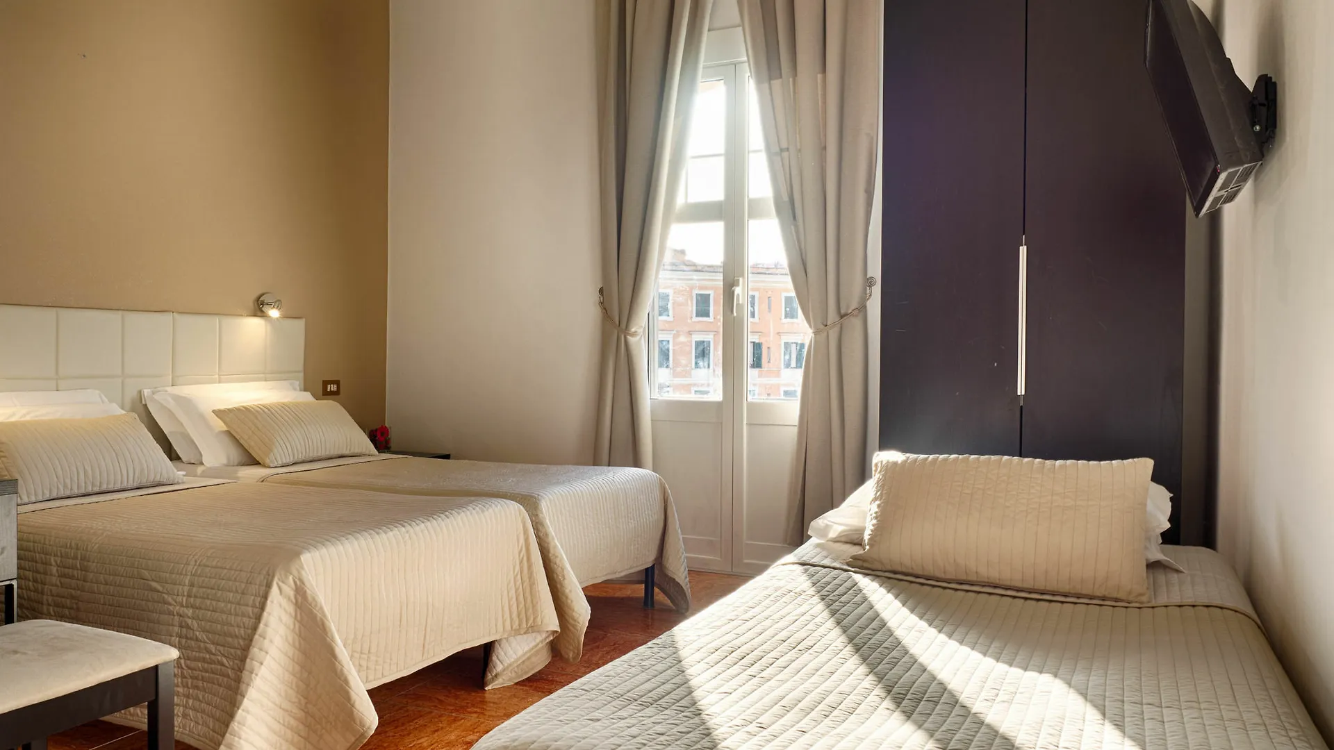Sunny Guest House Rome